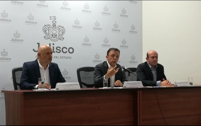 En la rueda de prensa el secretario del Trabajo, Marco Valerio, comentó que se buscará que los empleadores ofrezcan las mejores prestaciones y condiciones para los trabajadores. TWITTER/  @Secturjal