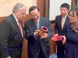 Miguel Torruco en su gira de trabajo en China. TWITTER/SECTUR_mx