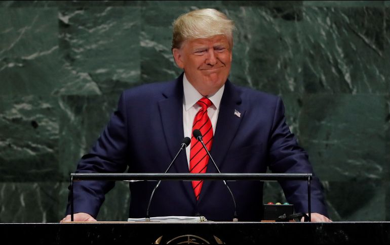 El mensaje motivó comentarios de rechazo en Twitter, donde algunos recordaron que, durante su campaña electoral en 2016, el presidente también se burló de un periodista discapacitado. EFE/ J. Lane