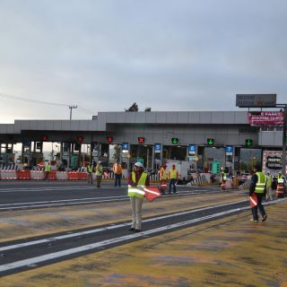 López Obrador justifica aumento de cuotas en autopistas
