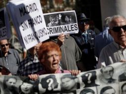 La histórica decisión del Tribunal Supremo de España de exhumar los restos de Francisco Franco del Valle de los Caídos generó polémica política y mediática en España. GETTY IMAGES