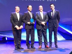 En esta ceremonia también se entregó el Premio Empresario Consolidado 2019 a Carlos Kido Ishikawa Katagari, presidente de Grupo Toyo. TWITTER / @ComCoparmex