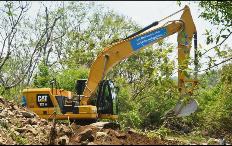 La limpieza y preparación de predios permite la captación de agua para alimentar al ganado y regar cultivos en temporada de estiaje. ESPECIAL