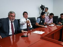 Ricardo Monreal reconoció que es muy difícil que se concreten esas solicitudes, pero dejó en claro que la petición de Morena es simplemente una reacción a la actitud asumida por los legisladores panistas. SUN/G. Espinosa