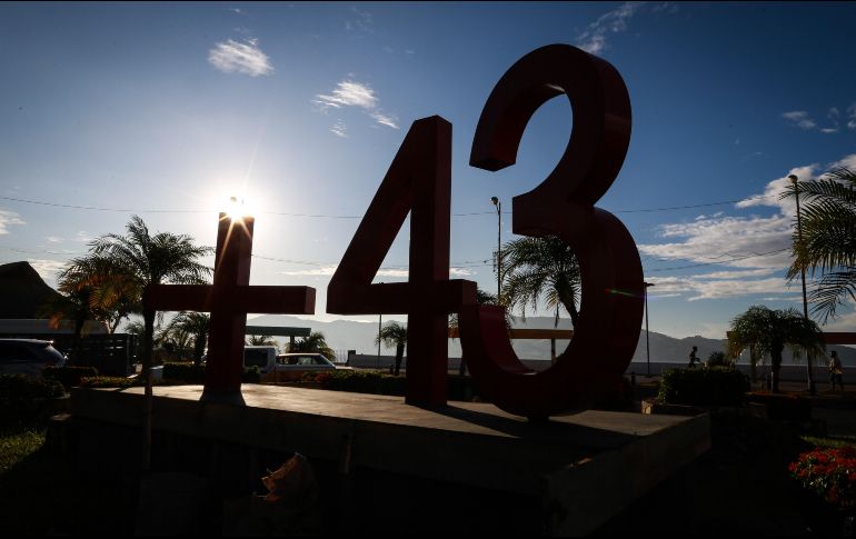 De acuerdo con la versión oficial, los 43 estudiantes de Ayotzinapa fueron detenidos el 26 de septiembre por policías municipales de Iguala, Guerrero. EFE/ D. Guzmán