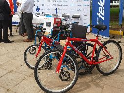 Niñas, niños y adolescentes fueron beneficiados con tabletas, impresoras, bicicletas y sillas de ruedas. EL INFORMADOR / M. Navarro