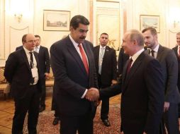 En la reunión se establecieron vínculos de cooperación como el acuerdo del envío de 1.5 millones de vacunas contra la gripe de Moscú hacia Caracas. TWITTER/@NicolasMaduro