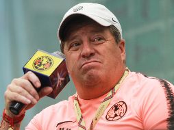 Miguel Herrera también le deseo suerte a Luis Fernando Tena como técnico de Chivas. IMAGO7