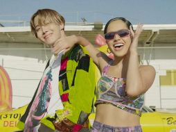 En el video, grabado en la ciudad de Nueva York, J-Hope y Becky G cantan en inglés, coreano y español. YOUTUBE/ibighit