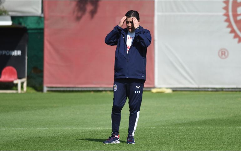 El “Flaco” dirigirá a las Chivas y su primer juego será el Clásico Nacional con apenas dos días de trabajos con el equipo. IMAGO7/S. Bautista