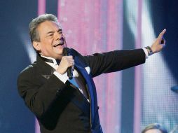 Recuerdo del 2011. José José cantando en el escenario de los Latin Billboard Awards. AP