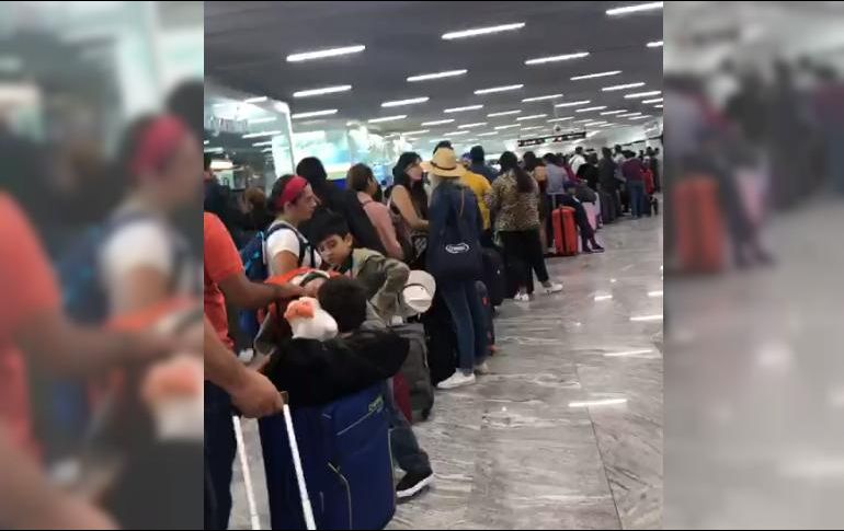 Usuarios se quejan en redes sociales sobre el tiempo de espera y la parte de información. EL INFORMADOR