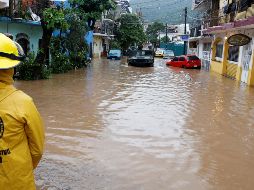 Fotogalería: "Narda" causa estragos en la Costa de Jalisco