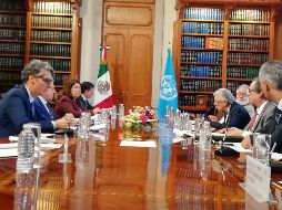 Se espera que en las próximas horas se brinde información sobre los temas tratados a la reunión. TWITTER/@A_Encinas_R