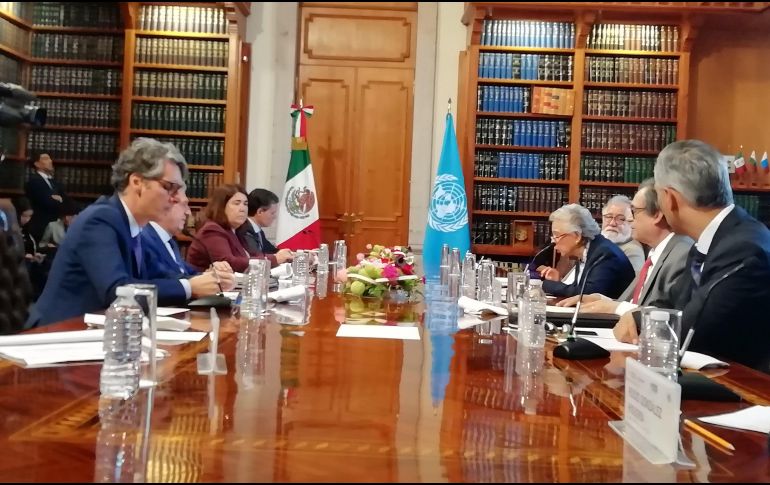 Se espera que en las próximas horas se brinde información sobre los temas tratados a la reunión. TWITTER/@A_Encinas_R