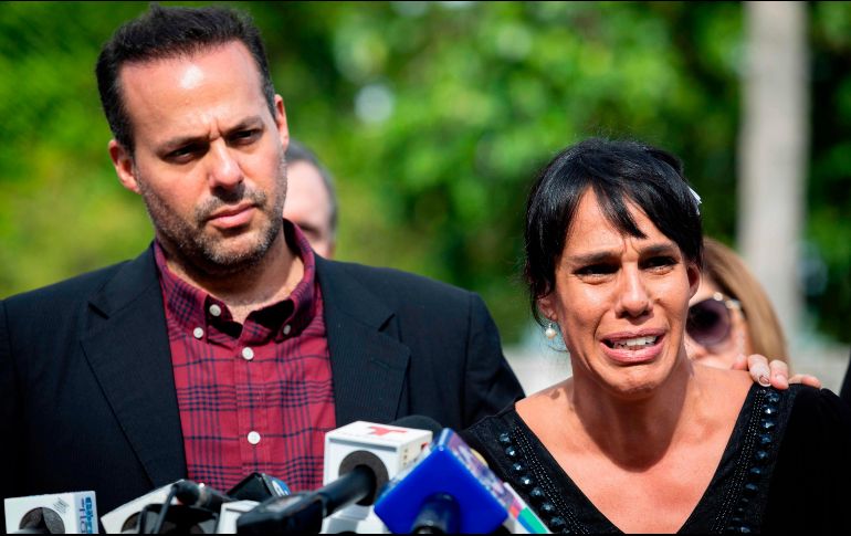 José José y Marysol ofrecieron una conferencia de prensa. AFP / E. Uzcategui