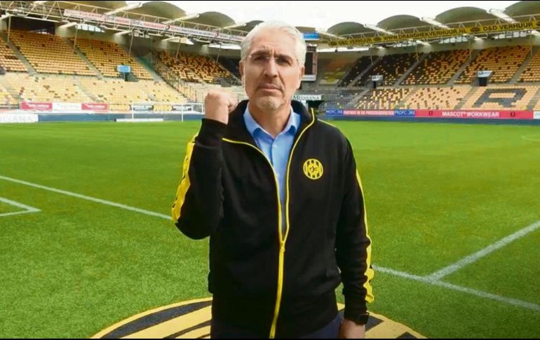 Mauricio no puede entrar a su club. @RODAJC
