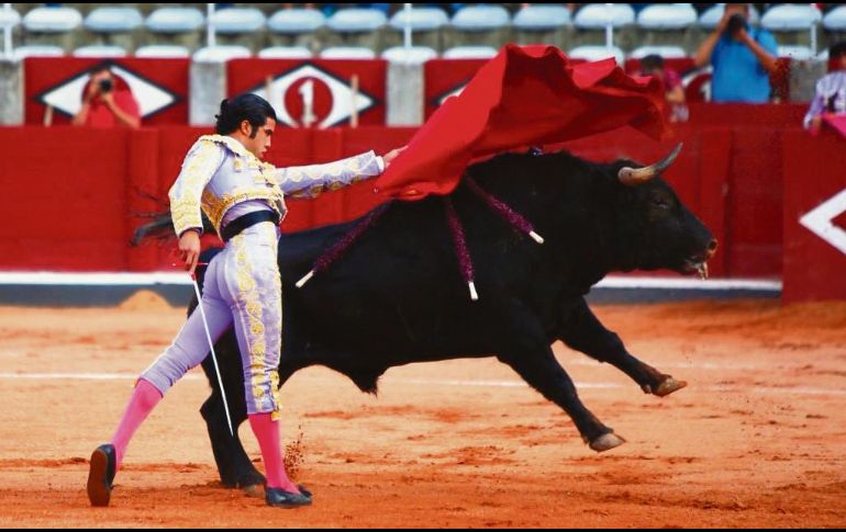 Diego San Román llega a Guadalajara tras una gira triunfal en el Viejo Continente. TWITTER/@Dsanroman