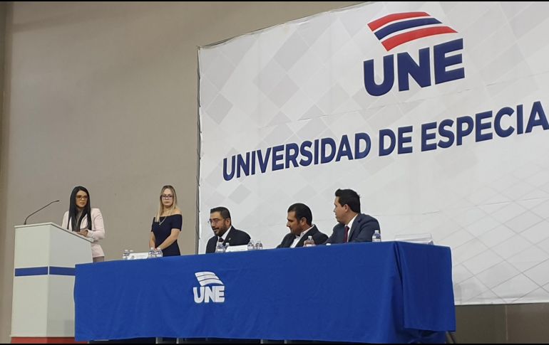 Rodrigo Moreno Trujillo, magistrado del Tribunal Electoral del Estado de Jalisco (Triejal), impartió una conferencia dedicada al Derecho Electoral. EL INFORMADOR/Y. Mora