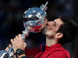 Djokovic está ahora solo en tercer lugar en el circuito ATP con 46 victorias de nivel de tour, rompiendo un empate con Roger Federer. AFP / B. Mehri