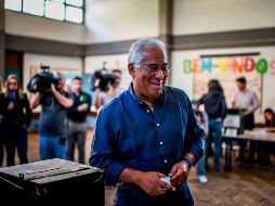 El primer ministro socialista António Costa lidera el escrutinio de las legislativas. AFP/P. De Melo