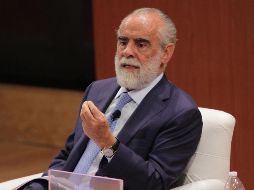 Fernández de Cevallos explicó que el SAT le informó de un adeudo por cuatro millones 45 mil pesos en el 2011, pero que obtuvo una condonación parcial y pagó un millón 16 mil pesos. SUN / ARCHIVO