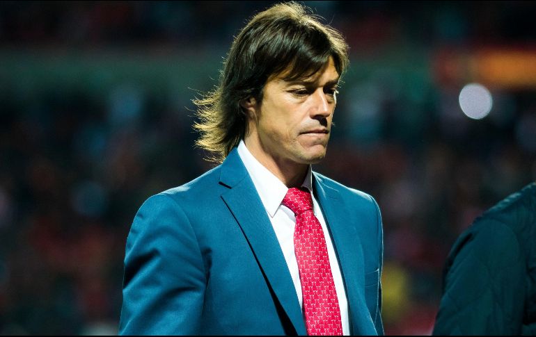 El ex jugador no confirma ni niega que el ex entrenador de Chivas sea el principal candidato para los Rayados. IMAGO7