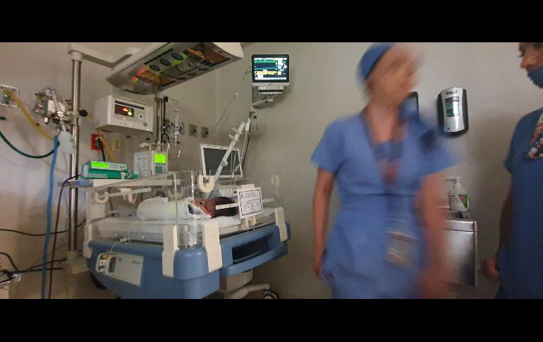 Enrique Alfaro señaló que actualmente hay mil 300 MDP para el Seguro Popular que están atorados en la Ciudad de México debido a un “trámite burocrático” y recordó que, para el presupuesto de este año , Jalisco afrontó un recorte de dos mil 500 MDP.  EL INFORMADOR/ J. Armendáriz