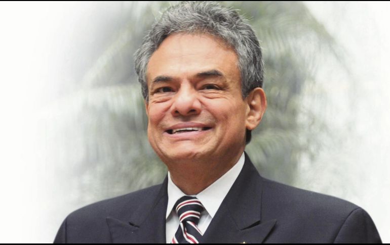 El cantante José José fue declarado por el gobierno de Guatemala como “mensajero de la paz”; el evento fue el 5 de mayo de 2011. EFE