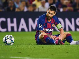 Tras haber sido acusado por defraudación fiscal, el capitán y delantero estrella del Barcelona estuvo a nada de dejar el futbol español. AFP