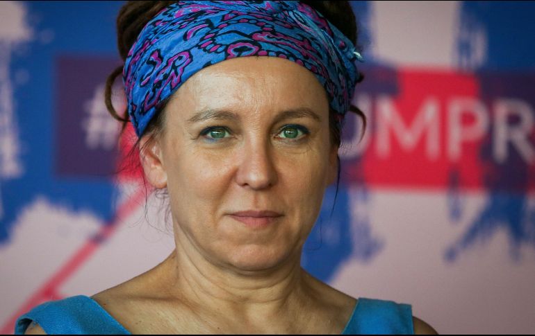 Tokarczuk es autora de ocho novelas y dos colecciones de relatos, entre los que destacan ''La ciudad en los espejos'' (1989), ''En un lugar llamado antaño'' (1996), y ''Relatos bizarros'' (2018). AFP / ARCHIVO