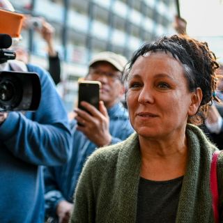 Tras Nobel de Literatura, libro de Olga Tokarczuk llegará en español