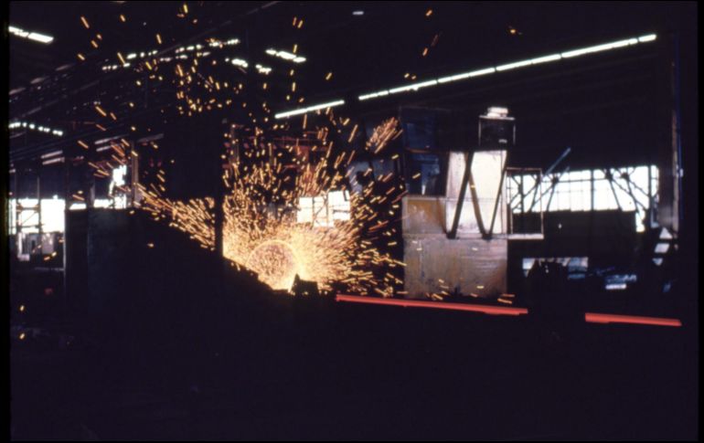 Por componentes, la minería creció 5.2%, la construcción 2.3% y la generación, transmisión y distribución de energía eléctrica, suministro de agua y de gas por ductos al consumidor final 1.8%. ESPECIAL