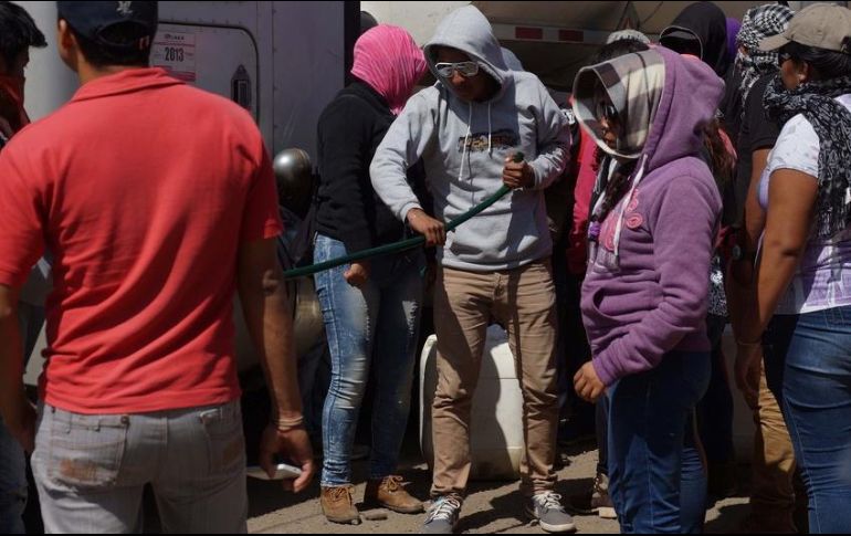 Las unidades son trasladadas a las escuelas normales de Tiripetío en Morelia y Cherán, en la Meseta Purépecha. SUN / ARCHIVO