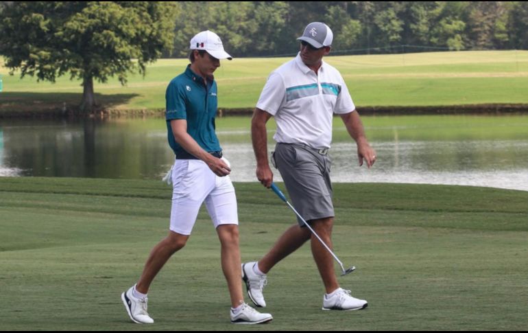 La segunda ronda del Houston Open fue suspendida dos veces, por tormenta eléctrica y falta de luz. TWITTER/carlosortizGolf