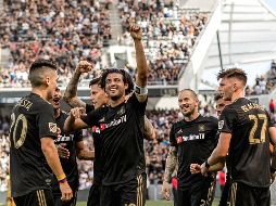 Vela competirá contra otros 15 goles, de jugadores como Zlatan Ibrahimovic y Wayne Rooney. TWITTER / @MLS