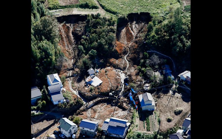 Un deslave en Tomioka, al norte de Tokio. La tormenta, acompañada de lluvias de una intensidad 