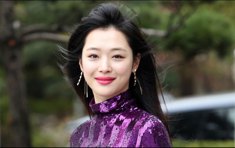 Autoridades surcoreanas investigan un posible suicidio de Sulli. EFE / Yonhap South Korea Out