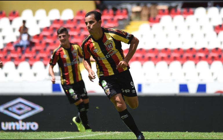 Omar Bravo ha sido una de las figuras de la UdeG en el presente torneo; ha jugado tres partidos y ha marcado dos goles. IMAGO7 / ARCHIVO
