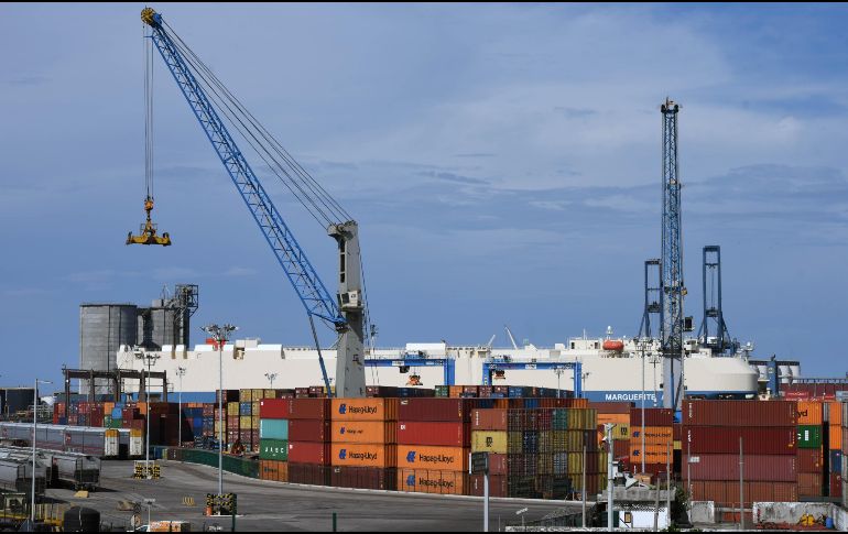 El crecimiento se desaceleró bruscamente durante la primer mitad del año debido a la elevada incertidumbre política y a menor gasto público entre otros factores. AFP / ARCHIVO