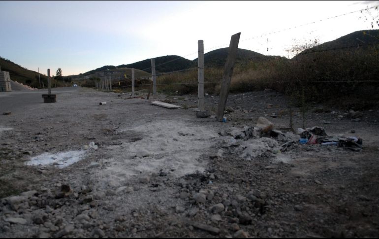 La comisaría de Zapopan precisa que en el lugar del hallazgo no hay domicilios ni negocios cercanos, ni tampoco alumbrado público, por lo que no se cuenta con testigos oculares que puedan aportar detalles para esclarecer los hechos.  EL INFORMADOR/ ARCHIVO