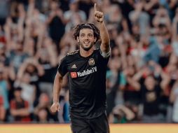 El atacante contabiliza 39 goles con Los Ángeles FC y hace unos días se convirtió en el jugador con más anotaciones en una temporada de la MLS. TWITTER / @11carlosV
