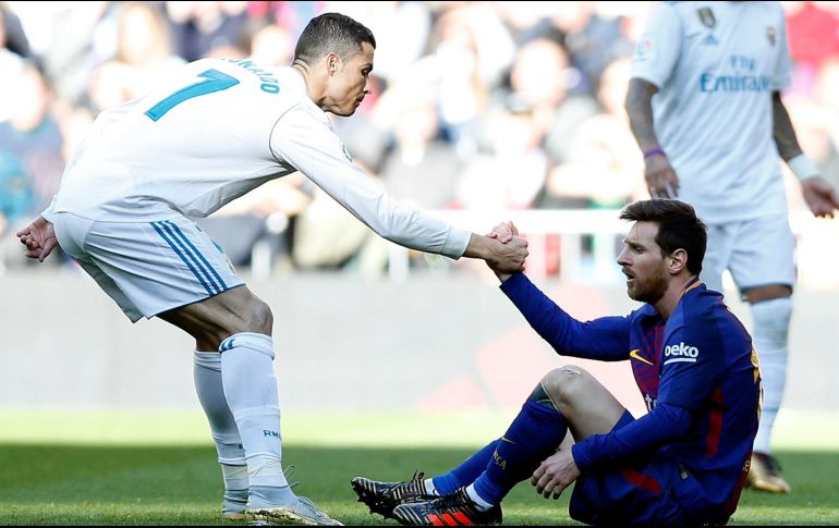 Cristiano Ronaldo y Lionel Messi son considerados los mejores jugadores de los últimos años. AP / ARCHIVO