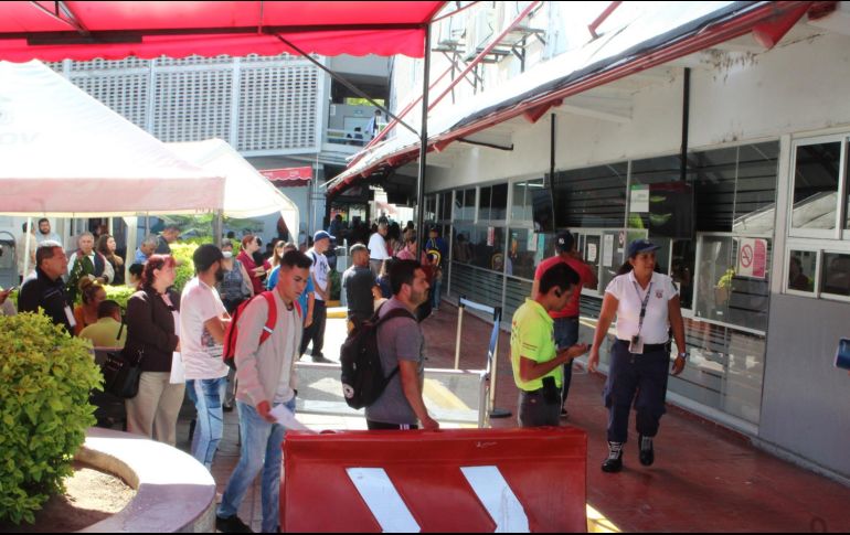 El costo para la renovación de la licencia para chofer es de 633 pesos, para automovilista de 531, para motociclista de 329 y para transporte público de 792. EL INFORMADOR / E. Barrera