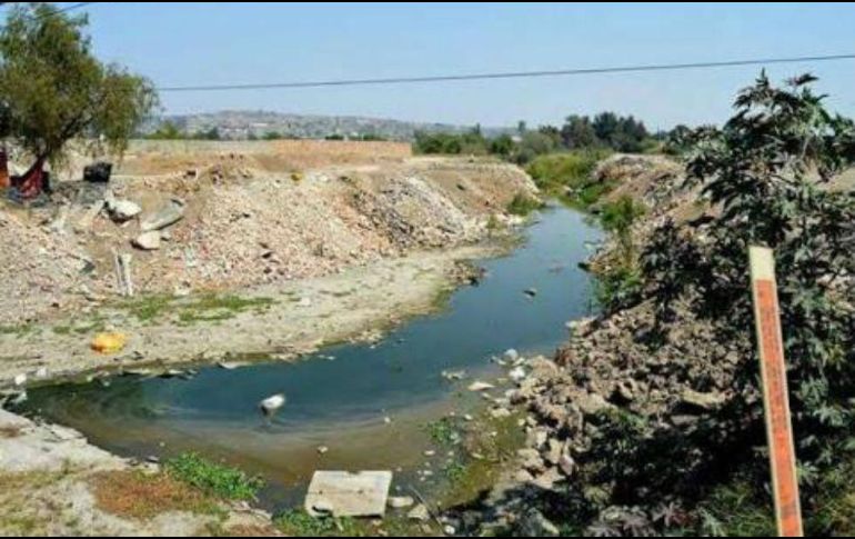 Se anuncia que el Siapa, Semadet, Cea y el Ayuntamiento de Tlaquepaque violaron los derechos humanos a la legalidad y seguridad jurídica, al desarrollo y a un medio ambiente sano de los habitantes. ESPECIAL