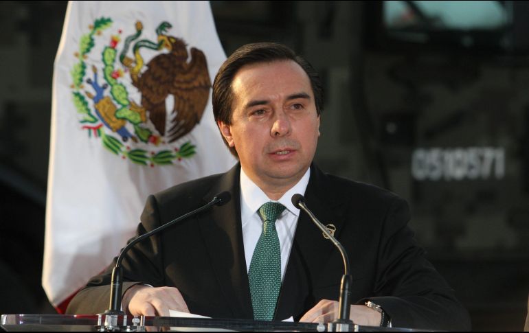 Zerón de Lucio pidió un amparo para conocer si la FGR tiene intención de imputarle algún delito derivado de la investigación que realiza por la compra de Pegasus. NTX/ARCHIVO