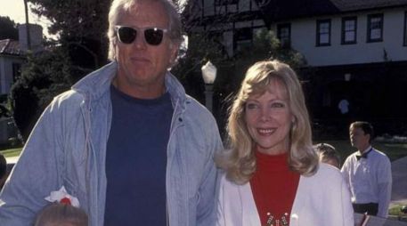 El sospechoso Cameron Ely quien la policía mató a tiros afuera del lugar, es uno de los tres hijos que tuvo la pareja. ESPECIAL