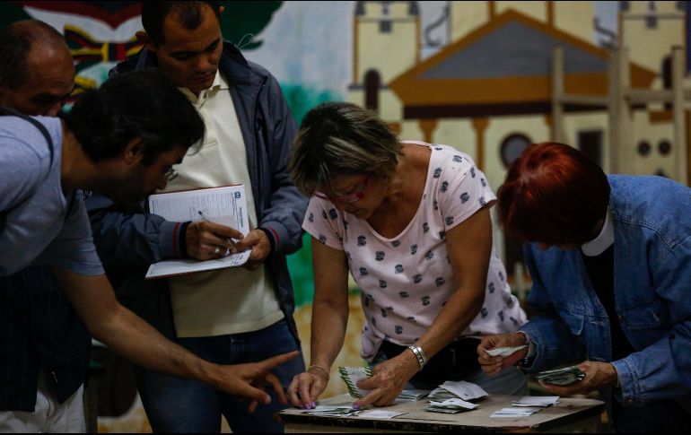 Los opositores consideran necesario abrir un registro electoral en el exterior, depurar el padrón electoral y que no haya políticos u organizaciones partidistas inhabilitadas. EFE/Archivo
