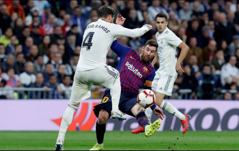 El duelo entre Barcelona y Real Madrid tendrá nueva fecha en las próximas horas. EFE / ARCHIVO