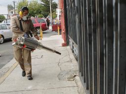 El rector afirmó que todos los planteles de la UdeG dentro de la Zona Metropolitana de Guadalajara ya fueron fumigados. EL INFORMADOR / ARCHIVO